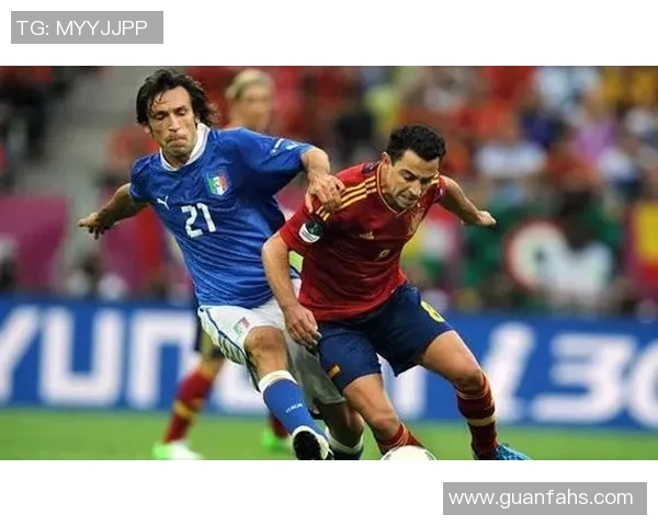 鹏城足球球星崛起之路：从青训到职业赛场的奋斗与荣耀