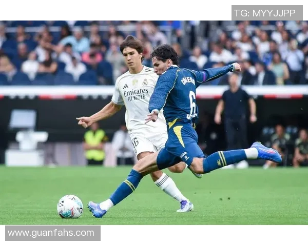 上海西班牙足球球星风采：从西甲赛场到中国足球的传奇旅程